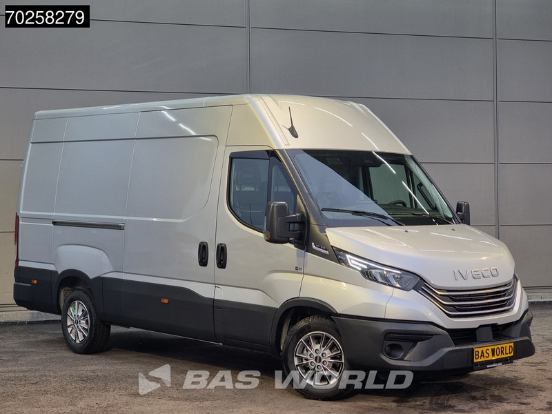 Iveco Daily 35S21 Automaat Dubbele schuifdeur 2025 model L2H2 ACC LED CarPlay Velgen Camera 12m3 Airco - Fourgon utilitaire: photos 2 Iveco Daily 35S21 Automaat Dubbele schuifdeur 2025 model L2H2 ACC LED CarPlay Velgen Camera 12m3 Airco - Fourgon utilitaire: photos 2