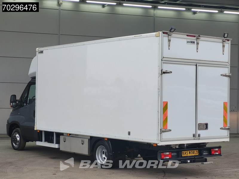 Iveco Daily 50C18 3.0L Automaat 3,5t Trekhaak Bakwagen Zijdeur Achterdeuren 180PK 5tons Navi Standkachel Euro6 Meubelbak Koffer Trekhaak - Fourgon grand volume: photos 2 Iveco Daily 50C18 3.0L Automaat 3,5t Trekhaak Bakwagen Zijdeur Achterdeuren 180PK 5tons Navi Standkachel Euro6 Meubelbak Koffer Trekhaak - Fourgon grand volume: photos 2