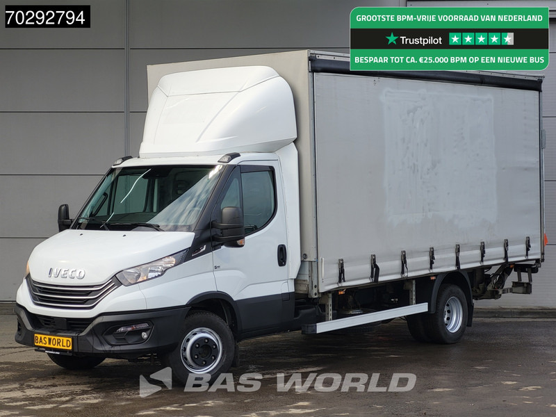 Iveco Daily 60C18 3.0L Automaat Laadklep 180PK Schuifzeilen Zeilen Airco Cruise D'Hollandia Euro6 Schuifzeil Koffer Gesloten laadbak Airco C - Utilitaire plateau baché: photos 1 Iveco Daily 60C18 3.0L Automaat Laadklep 180PK Schuifzeilen Zeilen Airco Cruise D'Hollandia Euro6 Schuifzeil Koffer Gesloten laadbak Airco C - Utilitaire plateau baché: photos 1
