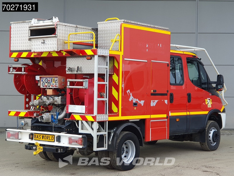 Iveco Daily 70C17 4x4 Achleitner Firetruck Brandweerwagen AWD Allrad Camper 1200liter Airco Dubbel cabine Trekhaak Cruise control - Ambulance: photos 5 Iveco Daily 70C17 4x4 Achleitner Firetruck Brandweerwagen AWD Allrad Camper 1200liter Airco Dubbel cabine Trekhaak Cruise control - Ambulance: photos 5