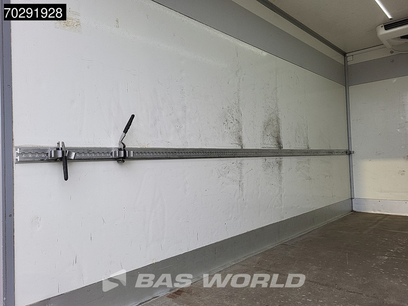 Mercedes-Benz Sprinter 314 CDI Automaat Koelwagen Thermo King V-200MAX Airco Camera Euro6 Koel Koeler Kühl Kühler Kühlwagen Kühlkoffer 17m3 Airco - crédit-bail Mercedes-Benz Sprinter 314 CDI Automaat Koelwagen Thermo King V-200MAX Airco Camera Euro6 Koel Koeler Kühl Kühler Kühlwagen Kühlkoffer 17m3 Airco: photos 7 Mercedes-Benz Sprinter 314 CDI Automaat Koelwagen Thermo King V-200MAX Airco Camera Euro6 Koel Koeler Kühl Kühler Kühlwagen Kühlkoffer 17m3 Airco - crédit-bail Mercedes-Benz Sprinter 314 CDI Automaat Koelwagen Thermo King V-200MAX Airco Camera Euro6 Koel Koeler Kühl Kühler Kühlwagen Kühlkoffer 17m3 Airco: photos 7