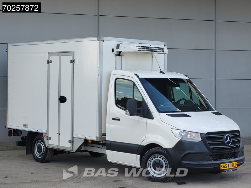 Mercedes-Benz Sprinter 314 CDI Motorprobleem - Engine problem Koelwagen Automaat Bi temp Thermo King V-300 Max Koeler Koel Vries Vriezer Kühlkasten Air - Utilitaire frigorifique: photos 3 Mercedes-Benz Sprinter 314 CDI Motorprobleem - Engine problem Koelwagen Automaat Bi temp Thermo King V-300 Max Koeler Koel Vries Vriezer Kühlkasten Air - Utilitaire frigorifique: photos 3