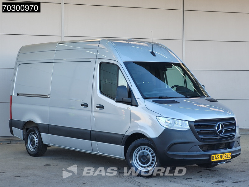 Mercedes-Benz Sprinter 315 CDI Automaat L2H2 150PK Airco Camera Parkeersensoren MBUX CarPlay Euro6 L2 Airco - Fourgonnette: photos 3 Mercedes-Benz Sprinter 315 CDI Automaat L2H2 150PK Airco Camera Parkeersensoren MBUX CarPlay Euro6 L2 Airco - Fourgonnette: photos 3