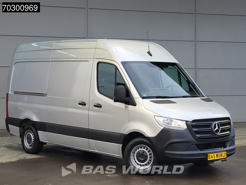 Mercedes-Benz Sprinter 315 CDI Automaat L2H2 150PK Airco Camera Parkeersensoren MBUX CarPlay Euro6 L2 Airco - Fourgonnette: photos 3 Mercedes-Benz Sprinter 315 CDI Automaat L2H2 150PK Airco Camera Parkeersensoren MBUX CarPlay Euro6 L2 Airco - Fourgonnette: photos 3