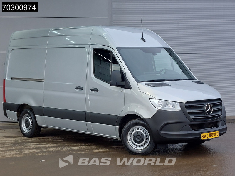 Mercedes-Benz Sprinter 315 CDI Automaat L2H2 150PK Airco Camera Parkeersensoren MBUX CarPlay Euro6 L2 Airco - Fourgonnette: photos 5 Mercedes-Benz Sprinter 315 CDI Automaat L2H2 150PK Airco Camera Parkeersensoren MBUX CarPlay Euro6 L2 Airco - Fourgonnette: photos 5