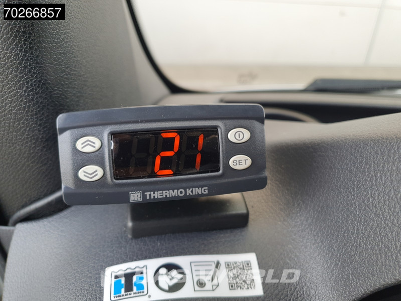 Mercedes-Benz Sprinter 315 CDI Koelwagen Achterdeuren Thermo King C-250 Airco MBUX Koel Koeler Kühl Kühler Kühlwagen Kühlkoffer 17m3 Airco Cruise contr - crédit-bail Mercedes-Benz Sprinter 315 CDI Koelwagen Achterdeuren Thermo King C-250 Airco MBUX Koel Koeler Kühl Kühler Kühlwagen Kühlkoffer 17m3 Airco Cruise contr: photos 19