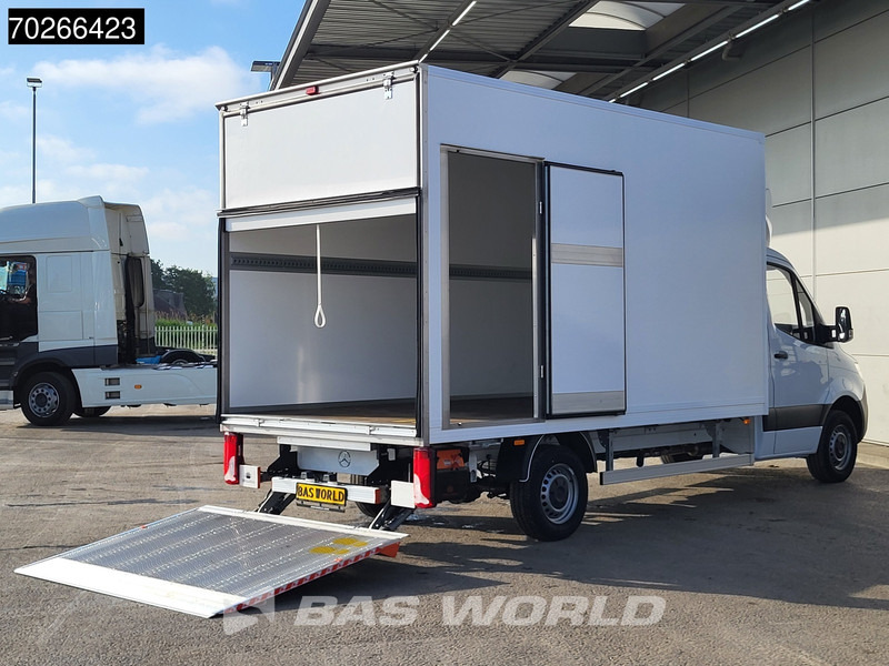 Mercedes-Benz Sprinter 317 CDI Automaat Laadklep Zijdeur Bakwagen Navi Airco Cruise MBUX Euro6 Meubelbak Koffer 12m3 Airco Cruise control - Fourgon grand volume: photos 3 Mercedes-Benz Sprinter 317 CDI Automaat Laadklep Zijdeur Bakwagen Navi Airco Cruise MBUX Euro6 Meubelbak Koffer 12m3 Airco Cruise control - Fourgon grand volume: photos 3
