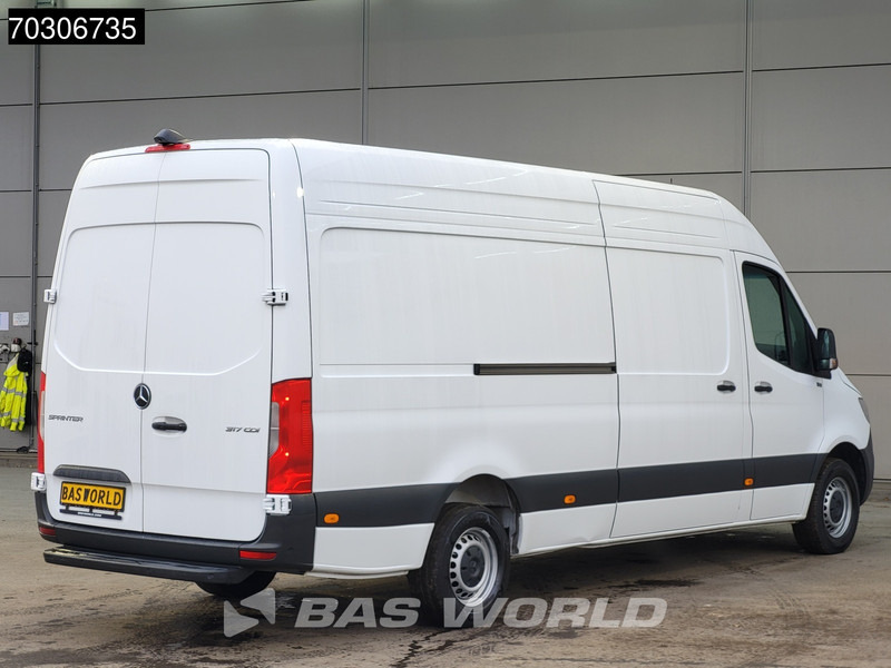 Mercedes-Benz Sprinter 317 CDI COMING SOON! Automaat 2025 Model L3H2 Airco Cruise Camera Parkeersensoren 10inch MBUX CarPlay Euro6 L3 Airco Cruise cont - Fourgon utilitaire: photos 5 Mercedes-Benz Sprinter 317 CDI COMING SOON! Automaat 2025 Model L3H2 Airco Cruise Camera Parkeersensoren 10inch MBUX CarPlay Euro6 L3 Airco Cruise cont - Fourgon utilitaire: photos 5