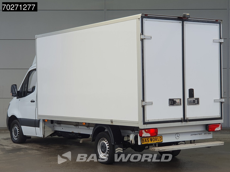 Mercedes-Benz Sprinter 317 CDI Koelwagen Automaat Carrier Xarios 350 230V stekker Cruise Airco Camera Koel Kühlkoffer Koeler Bakwagen 17m3 Airco Cruise - Utilitaire frigorifique: photos 2 Mercedes-Benz Sprinter 317 CDI Koelwagen Automaat Carrier Xarios 350 230V stekker Cruise Airco Camera Koel Kühlkoffer Koeler Bakwagen 17m3 Airco Cruise - Utilitaire frigorifique: photos 2
