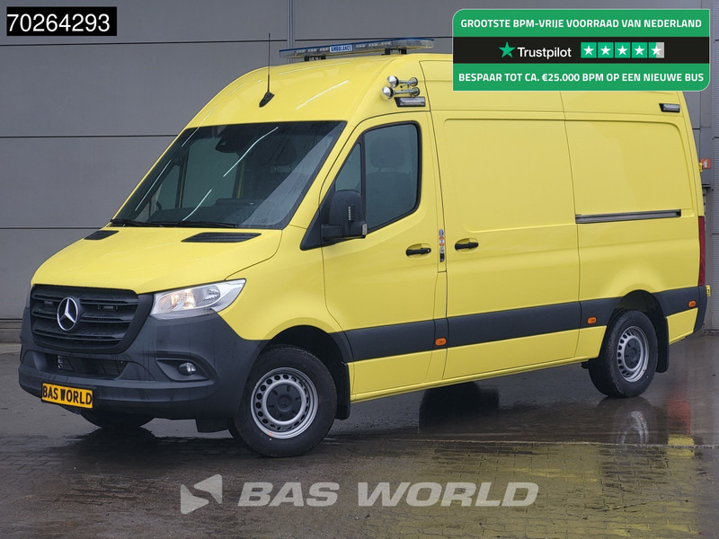 Mercedes-Benz Sprinter 319 CDI Automaat Nieuw! Complete Ambulance Ziekenwagen Rettungswagen Krankenwagen Airco - Ambulance: photos 1 Mercedes-Benz Sprinter 319 CDI Automaat Nieuw! Complete Ambulance Ziekenwagen Rettungswagen Krankenwagen Airco - Ambulance: photos 1