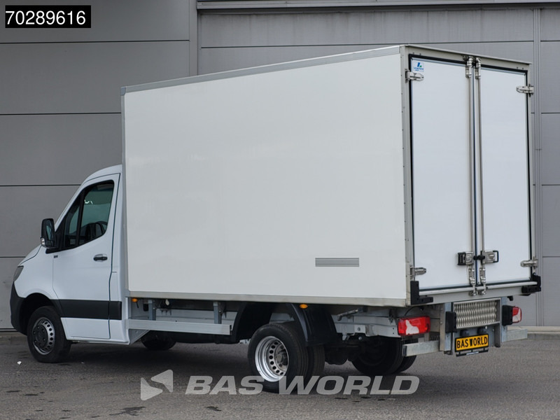 Mercedes-Benz Sprinter 515 CDI Koelwagen Dubbellucht Zijdeur Thermo King 230v-Stekker Airco Cruise MBUX CarPlay Euro6 Koel Koeler Kühl Kühler Kühlwagen - Utilitaire frigorifique: photos 2 Mercedes-Benz Sprinter 515 CDI Koelwagen Dubbellucht Zijdeur Thermo King 230v-Stekker Airco Cruise MBUX CarPlay Euro6 Koel Koeler Kühl Kühler Kühlwagen - Utilitaire frigorifique: photos 2