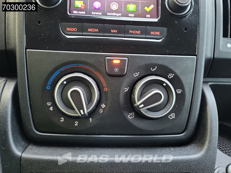 Fourgon utilitaire Opel Movano 165PK L2H2 Trekhaak LED Navi Airco Airco Trekhaak Cruise control: photos 16