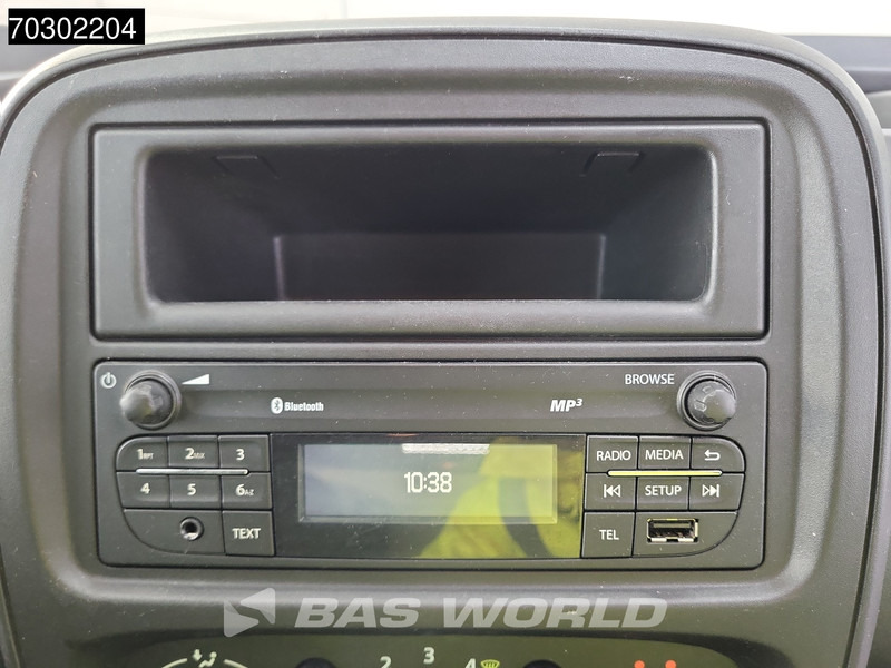 Fourgonnette Renault Trafic 120pk L1H1 Trekhaak Airco Cruise Parkeersensoren APK 08-2026 Euro6 L1 Airco Trekhaak Cruise control: photos 14