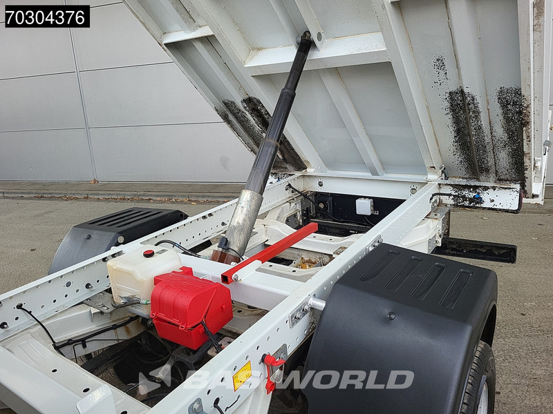 Volkswagen Crafter Kipper met Kist Dubbellucht 3,5t Trekhaak Navi Airco Cruise Camera Euro6 Kieper Tipper Benne Airco Trekhaak Cruise control - Utilitaire benne: photos 2 Volkswagen Crafter Kipper met Kist Dubbellucht 3,5t Trekhaak Navi Airco Cruise Camera Euro6 Kieper Tipper Benne Airco Trekhaak Cruise control - Utilitaire benne: photos 2