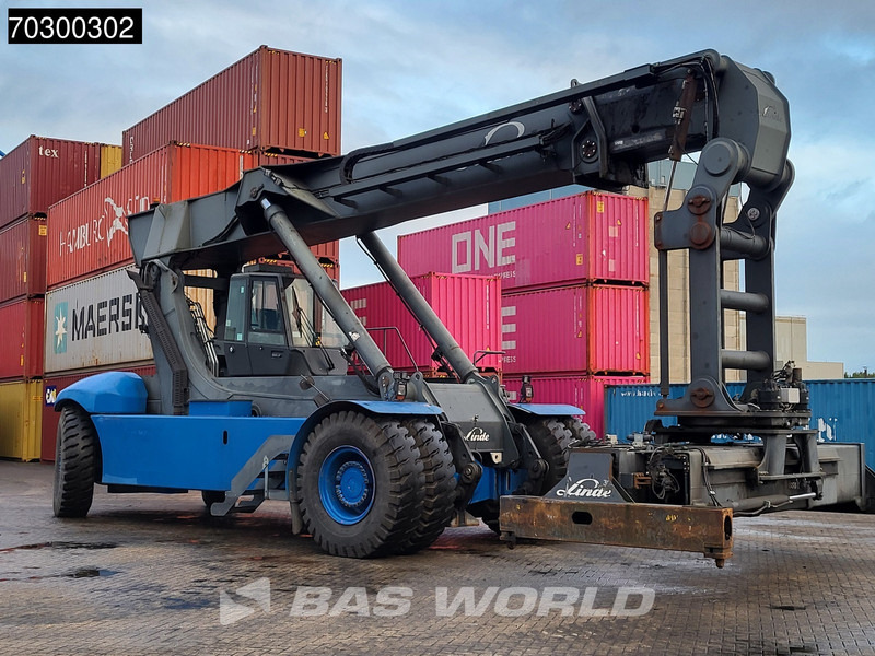 Linde C4545TL 20ft - 45ft container extendable - Reach stacker: photos 3 Linde C4545TL 20ft - 45ft container extendable - Reach stacker: photos 3