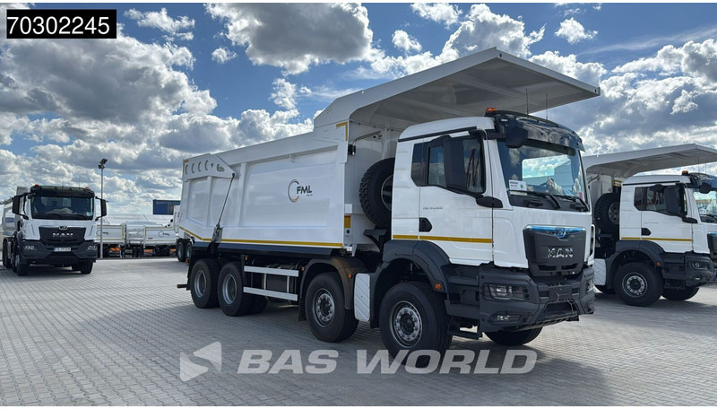 MAN TGS 41.400 8X4 23m3 Wielton Mining tipper Manual Steel suspension EURO 2 - Camion benne: photos 3 MAN TGS 41.400 8X4 23m3 Wielton Mining tipper Manual Steel suspension EURO 2 - Camion benne: photos 3