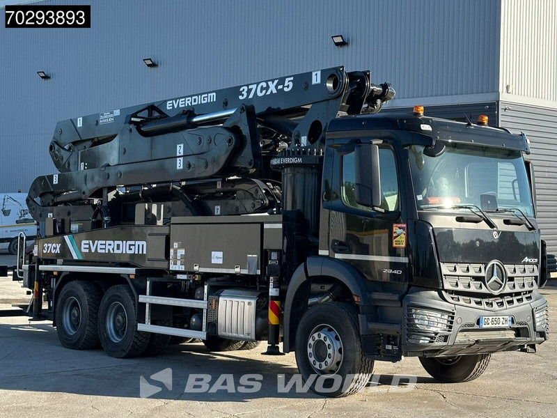 Mercedes-Benz Arocs 2840 Arocs 6X4 Unused! Everdigm 37CX-5 concrete pump Steel Suspension Automatic Euro 6 - Camion pompe: photos 3 Mercedes-Benz Arocs 2840 Arocs 6X4 Unused! Everdigm 37CX-5 concrete pump Steel Suspension Automatic Euro 6 - Camion pompe: photos 3