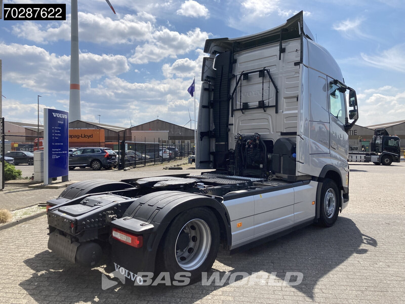 Volvo FH 460 4X2 2x Tanks VEB+ ACC I-Park Cool Navi Euro 6 - Tracteur routier: photos 5 Volvo FH 460 4X2 2x Tanks VEB+ ACC I-Park Cool Navi Euro 6 - Tracteur routier: photos 5