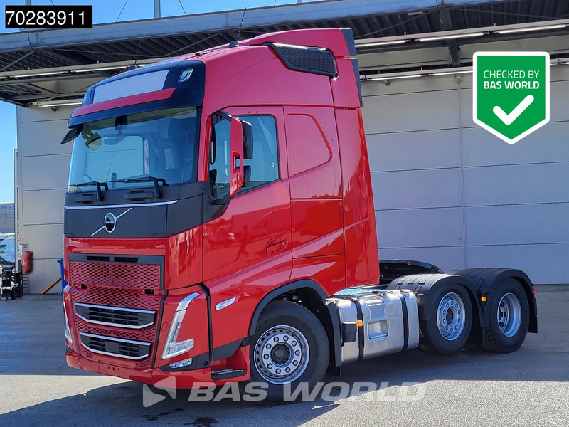 Volvo FH 500 6X2 NEW! Retarder I-Parkcool Lift+Lenkachse ACC LED Euro 6 - Tracteur routier: photos 1 Volvo FH 500 6X2 NEW! Retarder I-Parkcool Lift+Lenkachse ACC LED Euro 6 - Tracteur routier: photos 1