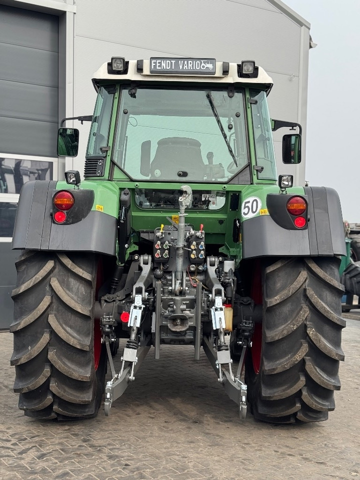 Tracteur agricole Fendt 415 Vario TMS: photos 9 Tracteur agricole Fendt 415 Vario TMS: photos 9