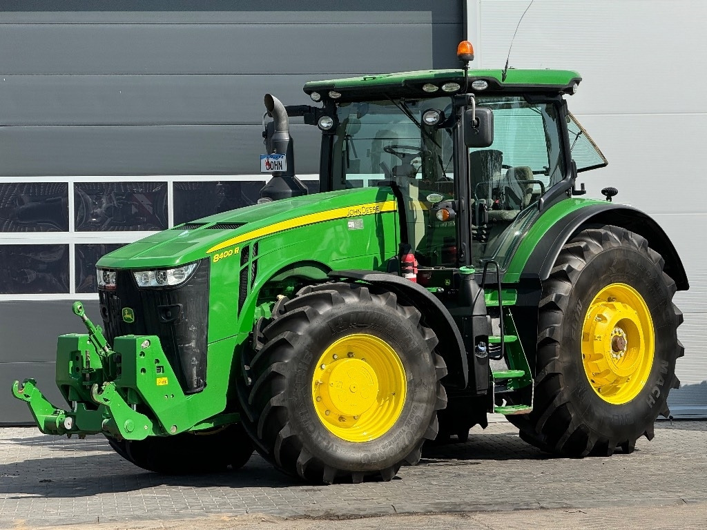 John Deere 8400 R - Tracteur agricole: photos 1 John Deere 8400 R - Tracteur agricole: photos 1