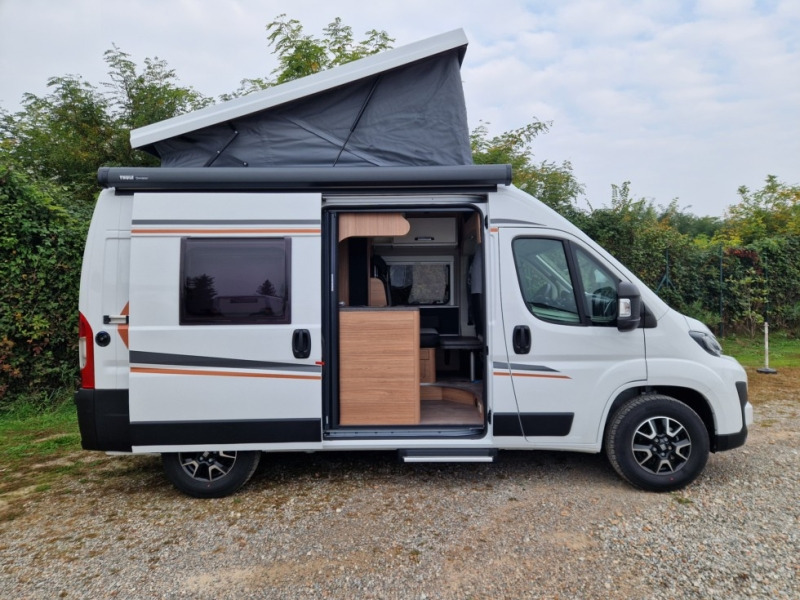 Weinsberg Carabus 540 MQ Edition Fire - Fourgon aménagé: photos 3 Weinsberg Carabus 540 MQ Edition Fire - Fourgon aménagé: photos 3