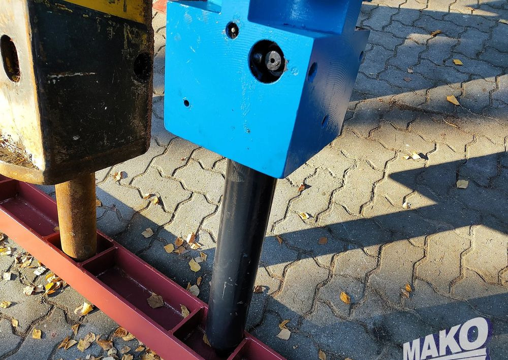 Młot hydrauliczny Krupp HM600 920kg do koparki - Accessoire pour Engins de chantier: photos 3 Młot hydrauliczny Krupp HM600 920kg do koparki - Accessoire pour Engins de chantier: photos 3