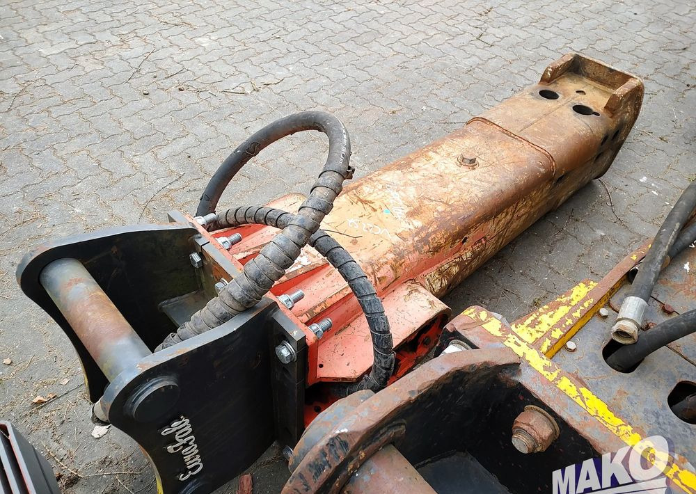 Młot hydrauliczny Rammer E68 1750kg do koparki - Accessoire pour Engins de chantier: photos 3 Młot hydrauliczny Rammer E68 1750kg do koparki - Accessoire pour Engins de chantier: photos 3