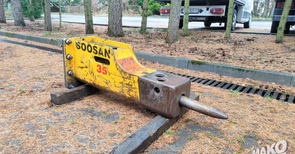 Młot hydrauliczny Soosan SQ35 230kg do koparki - Accessoire pour Engins de chantier: photos 1 Młot hydrauliczny Soosan SQ35 230kg do koparki - Accessoire pour Engins de chantier: photos 1