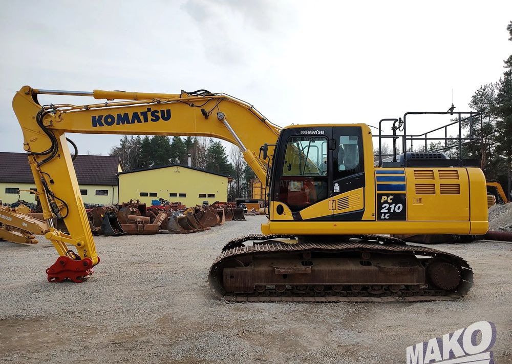 Komatsu PC210 LC-10 - Pelle sur chenille: photos 1 Komatsu PC210 LC-10 - Pelle sur chenille: photos 1