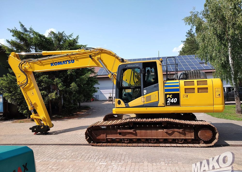 Komatsu PC240LC-10 - Pelle sur chenille: photos 3 Komatsu PC240LC-10 - Pelle sur chenille: photos 3