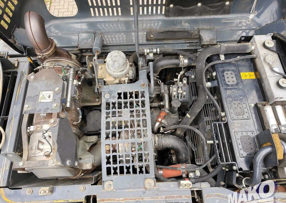 Pelle sur chenille Komatsu PC290LC-10: photos 13