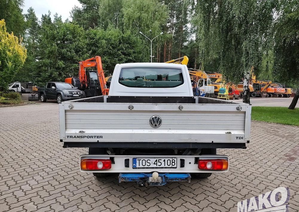 Volkswagen Transporter T5 - Camion plateau: photos 4 Volkswagen Transporter T5 - Camion plateau: photos 4