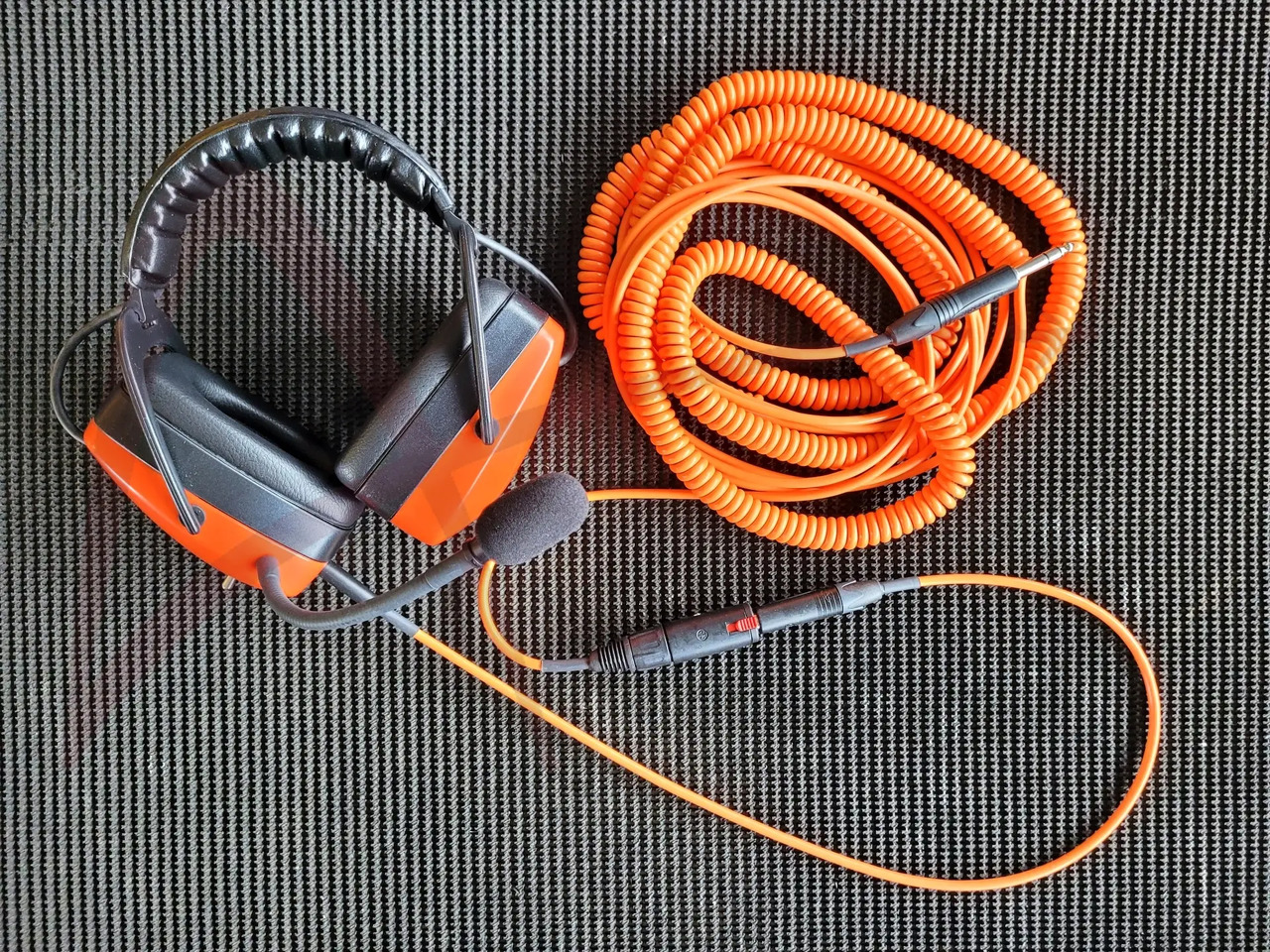 IPF HZ 3000 - Outil/ Équipement: photos 1 IPF HZ 3000 - Outil/ Équipement: photos 1