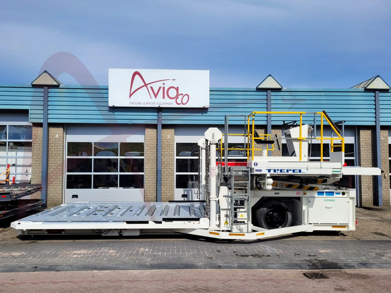 TREPEL CHAMP 70W - Chargeur de fret: photos 1 TREPEL CHAMP 70W - Chargeur de fret: photos 1