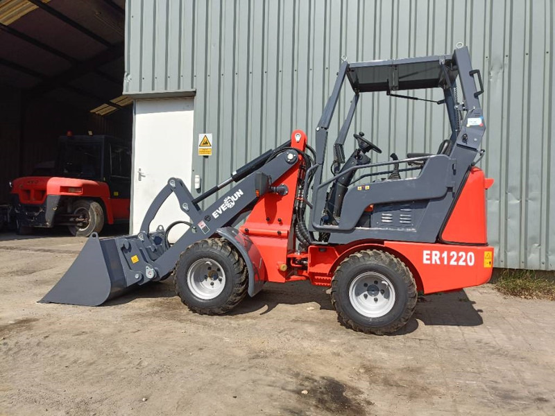 Everun ER1220 nieuwe loader wiellader mini shovel kubota - Chargeuse compacte sur chenilles: photos 1 Everun ER1220 nieuwe loader wiellader mini shovel kubota - Chargeuse compacte sur chenilles: photos 1