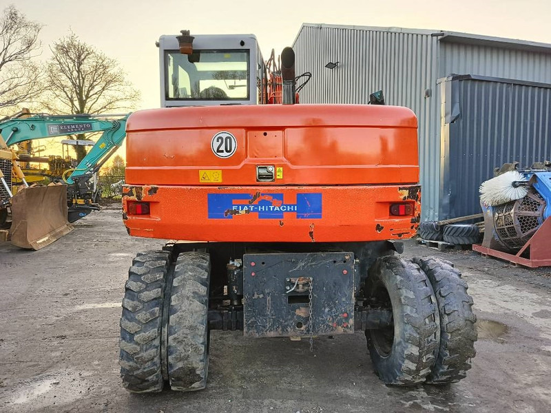 FIAT-HITACHI FH120W bandenkraan Wheel Excavator graafmachine - Pelle sur pneus: photos 4 FIAT-HITACHI FH120W bandenkraan Wheel Excavator graafmachine - Pelle sur pneus: photos 4