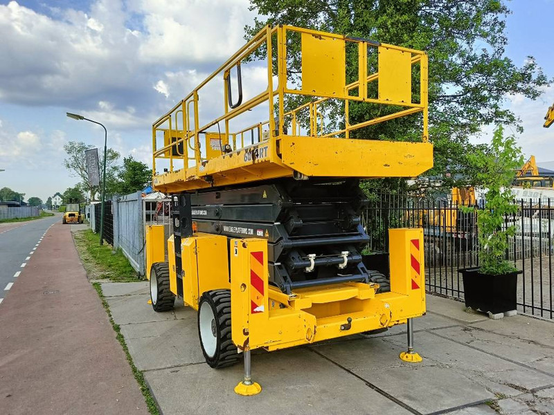 GMG 6094-RT platform hi lift schaar hoogwerker 18 m CE - Nacelle ciseaux: photos 5 GMG 6094-RT platform hi lift schaar hoogwerker 18 m CE - Nacelle ciseaux: photos 5
