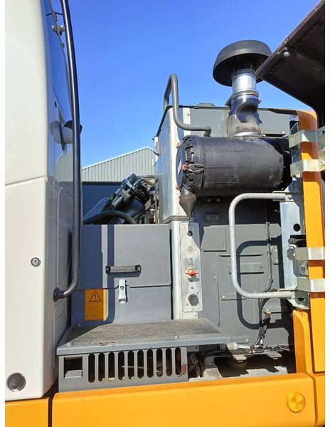 Pelle sur pneus Liebherr A 914 compact mobiele graafmachine excavator 18Ton: photos 19