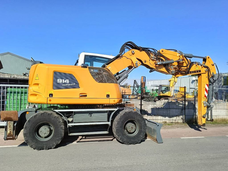 Pelle sur pneus Liebherr A 914 compact mobiele graafmachine excavator 18Ton: photos 7