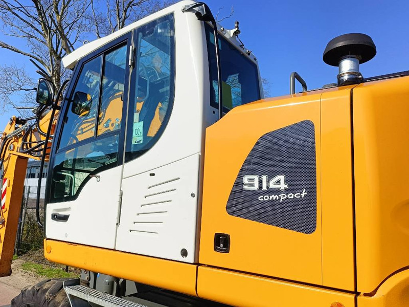Pelle sur pneus Liebherr A 914 compact mobiele graafmachine excavator 18Ton: photos 15