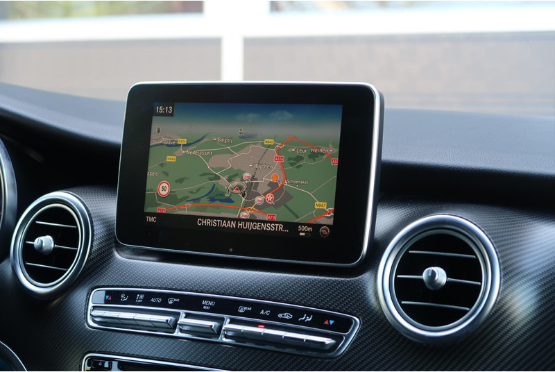 Mercedes-Benz V-Klasse 250d Lang DC Edition AUT/ 360/ LED/ 2X DEUR/ CLIMA/ CRUISE/ NAVI - Fourgonnette, Utilitaire double cabine: photos 5 Mercedes-Benz V-Klasse 250d Lang DC Edition AUT/ 360/ LED/ 2X DEUR/ CLIMA/ CRUISE/ NAVI - Fourgonnette, Utilitaire double cabine: photos 5