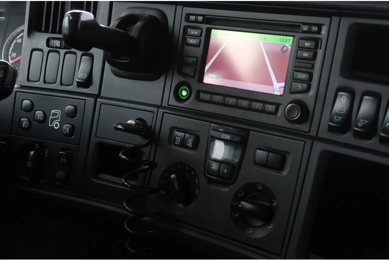 Scania R450 6X2/ HOOKLIFT 20T/ RETARDER/ LIFT/ - Camion - système de câble: photos 4 Scania R450 6X2/ HOOKLIFT 20T/ RETARDER/ LIFT/ - Camion - système de câble: photos 4