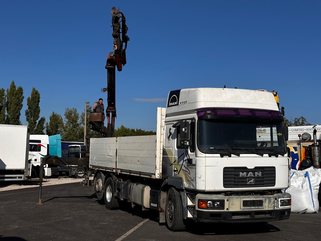 MAN F2000 26.413 Palfinger pk 16000 - Camion grue: photos 4 MAN F2000 26.413 Palfinger pk 16000 - Camion grue: photos 4