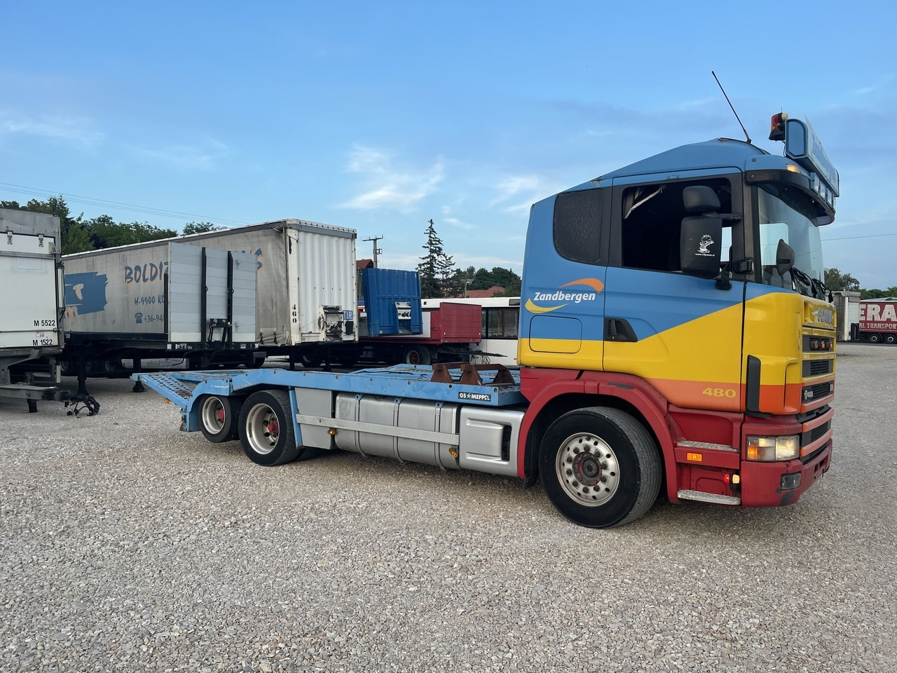 SCANIA 164 480 V8 GS MEPPEL - Camion porte-voitures: photos 3 SCANIA 164 480 V8 GS MEPPEL - Camion porte-voitures: photos 3