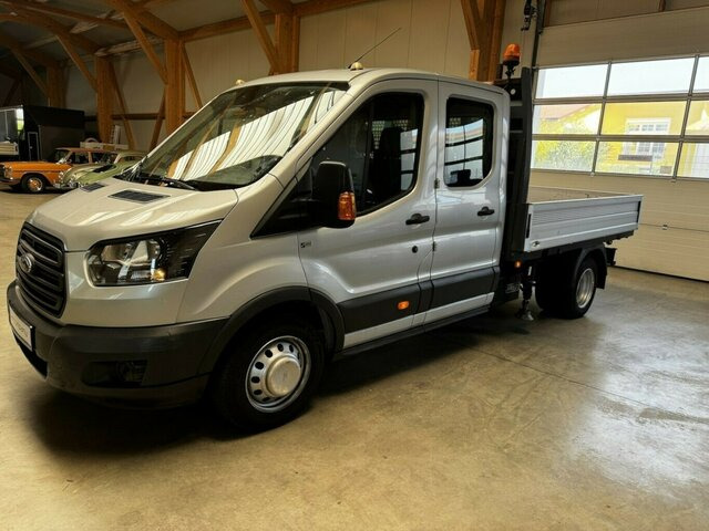 FORD Transit FT 350L Doka TdCI hydr. Fassi Kran... - Voiture: photos 2 FORD Transit FT 350L Doka TdCI hydr. Fassi Kran... - Voiture: photos 2