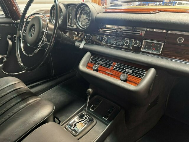 MERCEDES-BENZ 280 SE Cabrio W111 BRABUS-Classic Restauration - Cabriolet: photos 4 MERCEDES-BENZ 280 SE Cabrio W111 BRABUS-Classic Restauration - Cabriolet: photos 4