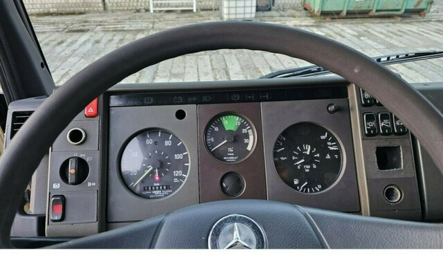 MERCEDES-BENZ 814 DA T2 Vario 4x4 Allrad... - Fourgon plateau: photos 4 MERCEDES-BENZ 814 DA T2 Vario 4x4 Allrad... - Fourgon plateau: photos 4