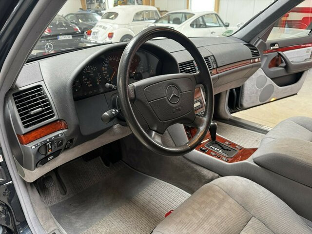 MERCEDES-BENZ S 320 W 140 2. Hand Scheckheft Mercedes - Berline: photos 5 MERCEDES-BENZ S 320 W 140 2. Hand Scheckheft Mercedes - Berline: photos 5