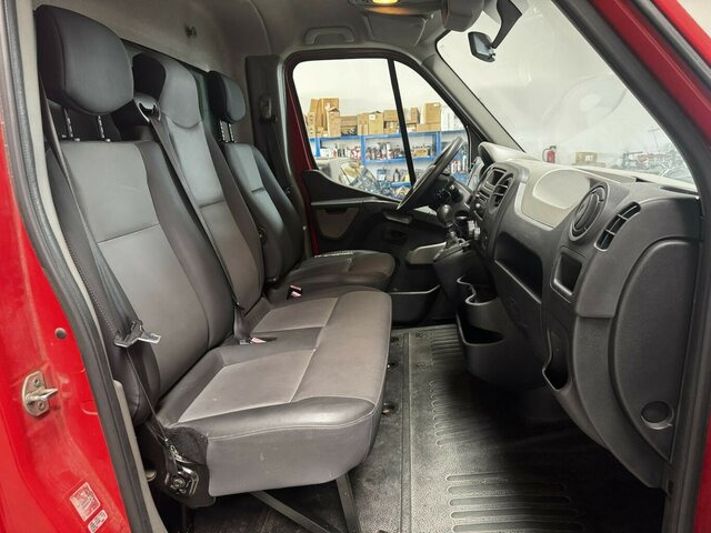 RENAULT Master 2.3 HDI L2 Pritsche Plane... - Utilitaire plateau baché: photos 4 RENAULT Master 2.3 HDI L2 Pritsche Plane... - Utilitaire plateau baché: photos 4